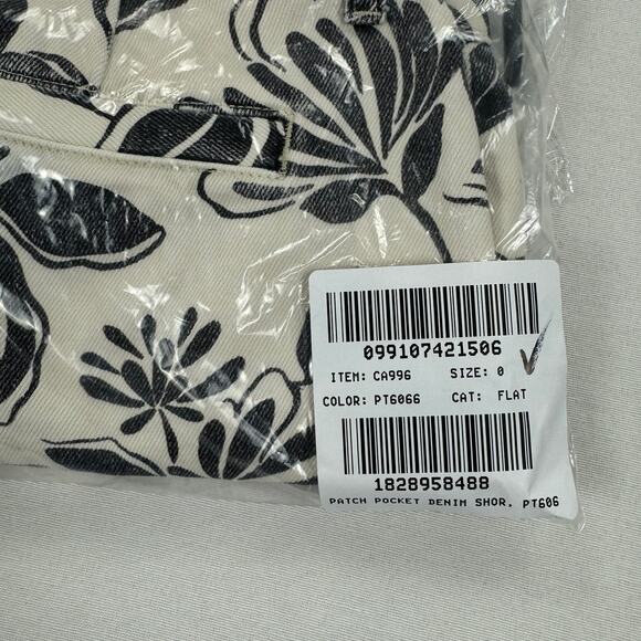 J Crew Womens Tropical Berry Block Print Patch Pocket Denim Short Size 0 Black - Picture 12 of 12